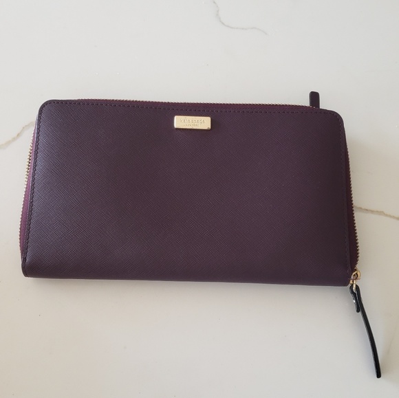 kate spade Handbags - Kate Spade large wallet burgundy maroon